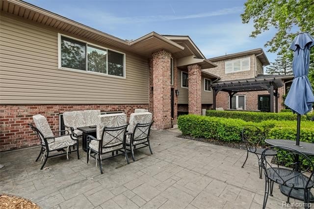 Situated in one of the most coveted waterfront settings on the - photo 42