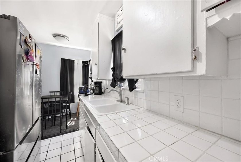 Income producing duplex in family friendly neighborhood. Each - photo 12