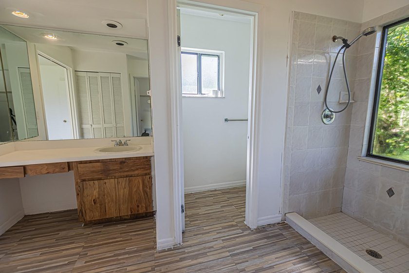 Opportunity awaits! This freshly painted 2-bedroom, 2-bath home - photo 13