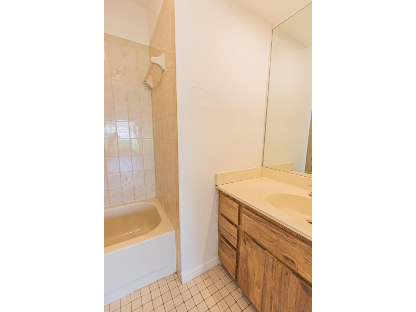Opportunity awaits! This freshly painted 2-bedroom, 2-bath home - photo 16
