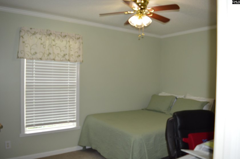 Beautiful, well maintained, 3 bed 2 bath home on a gently - photo 21
