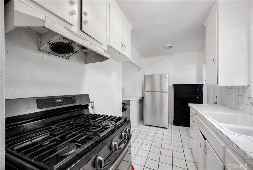 Income producing duplex in family friendly neighborhood. Each - photo 28