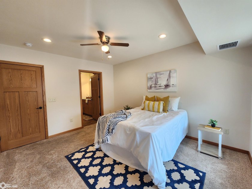 LUXURY LIVING AT AN AFFORDABLE PRICE! GARDEN PARK VILLAGE CONDOS - photo 14