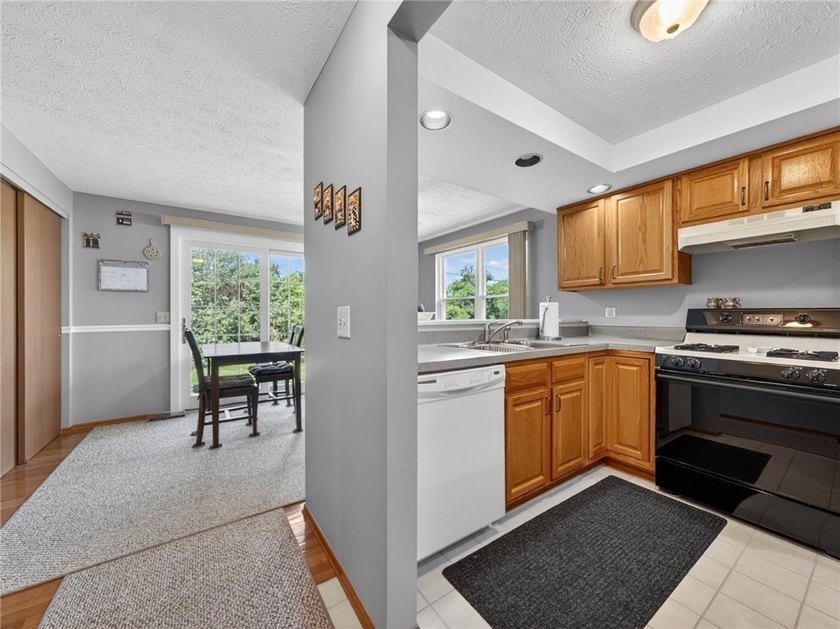 Past delayed negotiations! You will LOVE this WELL MAINTAINED - photo 15