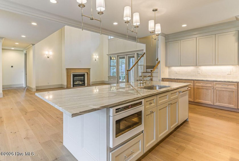 Exceptional new construction. As you step inside, your eyes are - photo 18