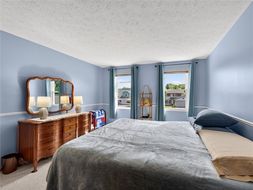 Past delayed negotiations! You will LOVE this WELL MAINTAINED - photo 19