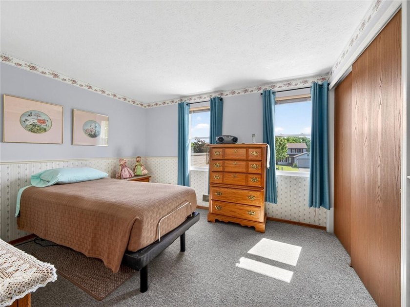 Past delayed negotiations! You will LOVE this WELL MAINTAINED - photo 25