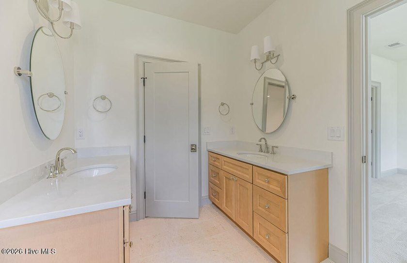 Exceptional new construction. As you step inside, your eyes are - photo 58