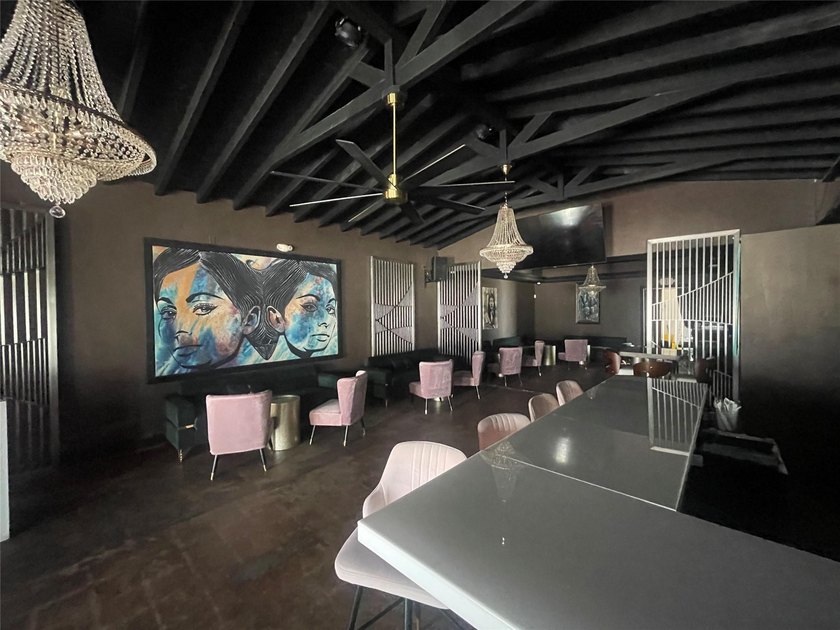 Las Olas exclusive. Welcome to Paradise. Invision your dream at - photo 13