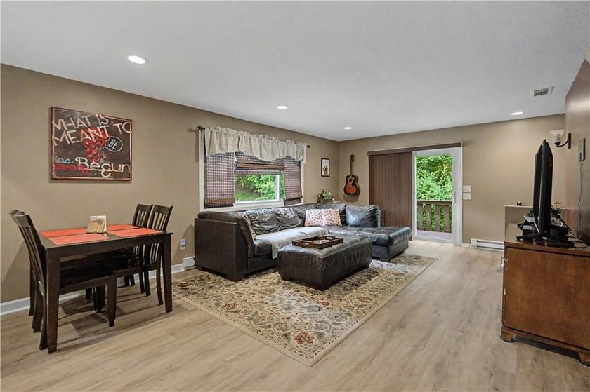 Welcome home to this beautifully maintained 2-bedroom, 2-bath - photo 13