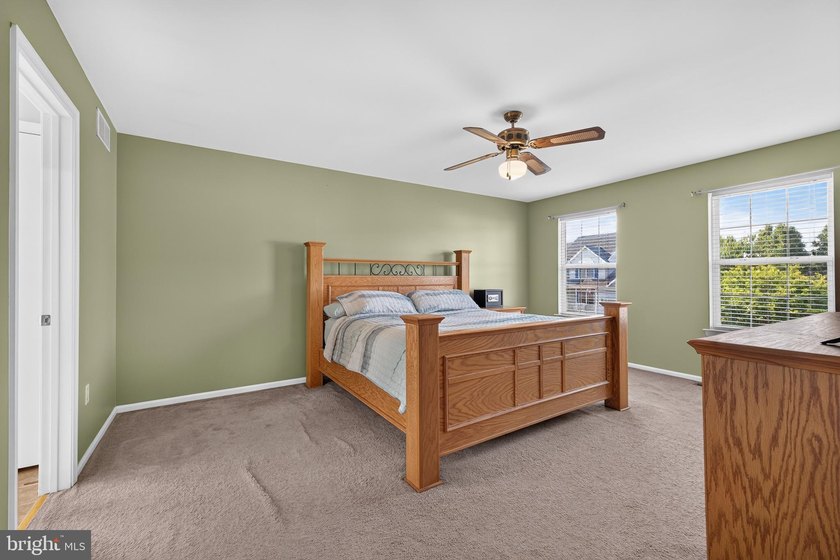 Welcome to 43 Nita Drive in the desirable Garrison Lake Green - photo 16