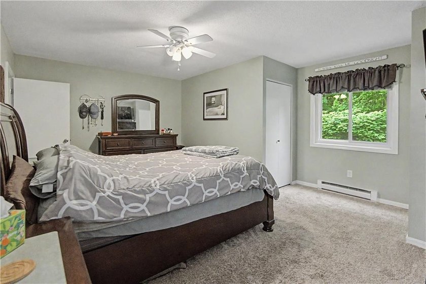 Welcome home to this beautifully maintained 2-bedroom, 2-bath - photo 17