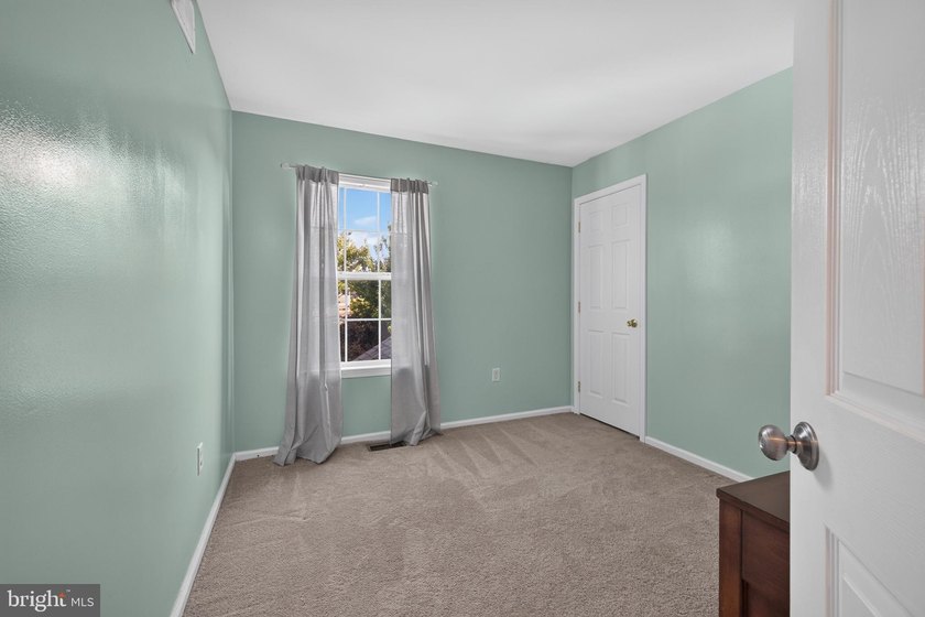 Welcome to 43 Nita Drive in the desirable Garrison Lake Green - photo 26