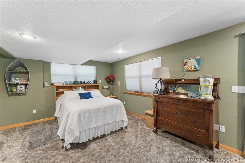Lakefront living at its finest on the 84 MM! Welcome to 23069 - photo 39