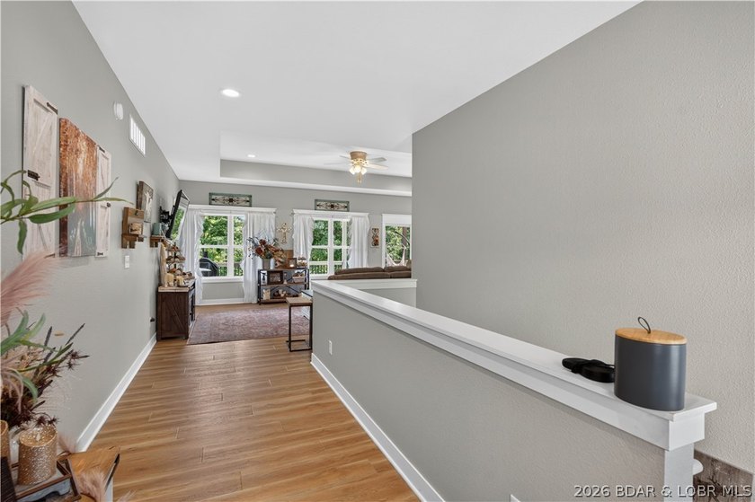 Enjoy waterfront living in this stunning 4-bedroom, 2.5-bath - photo 19