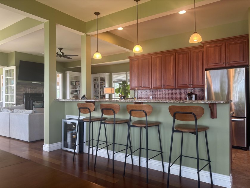 Welcome to this beautiful contemporary colonial, nestled on 10.5 - photo 27