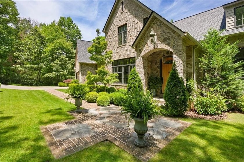 Privately set on 2.45 acres in the coveted Orchard Golf - photo 3