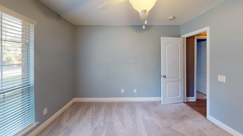 Come see your next home or investment property in Navarre that - photo 10