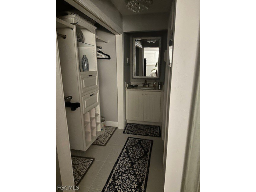 One of the nicest Units in Blue Crab Key. Offered fully - photo 11