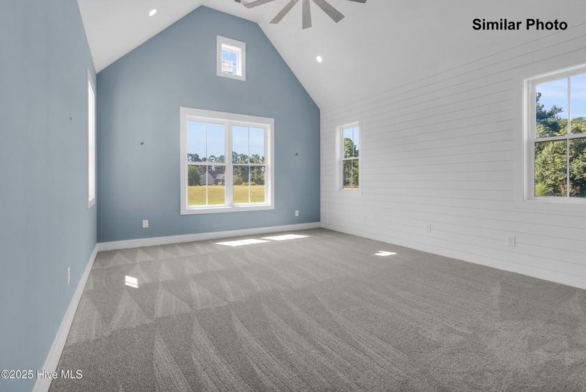 Welcome to The Cloisters, an amazing waterfront community in - photo 18