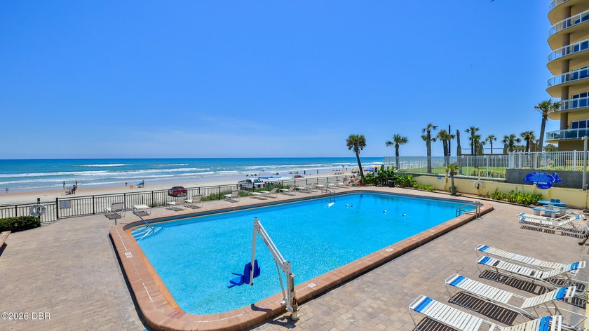 Life really is better in the Shores! Welcome to an incredible - photo 22