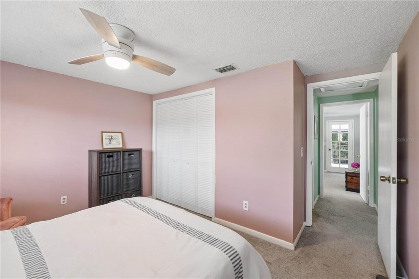 Welcome to 4712 Deerwalk Avenue, a warm and inviting - photo 29