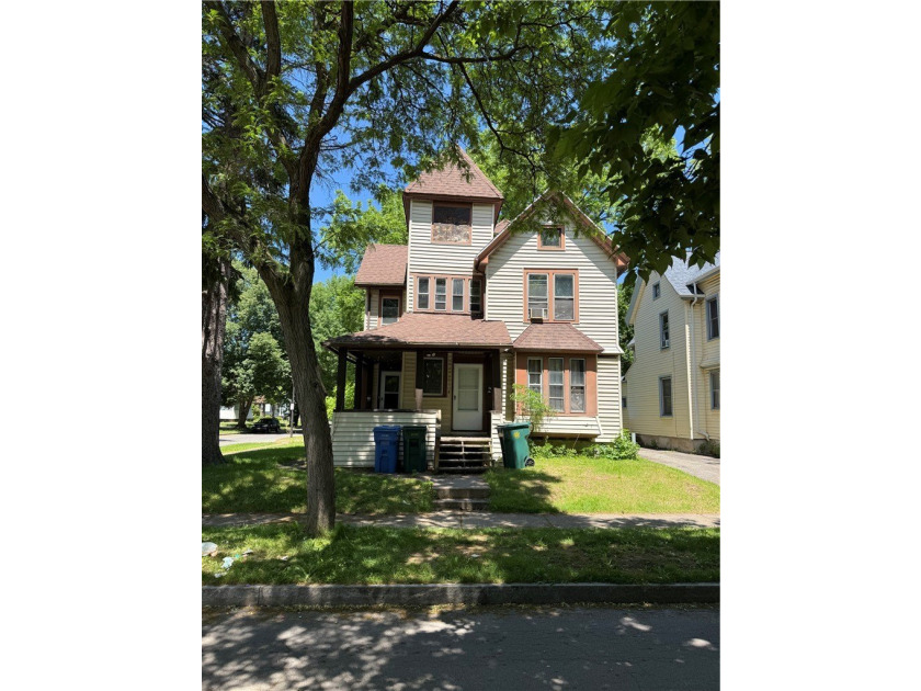 Turnkey investment opportunity! This fully occupied duplex at - photo 11