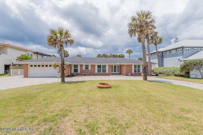 Welcome to prestigious Ponte Vedra Boulevard in the heart of - photo 12