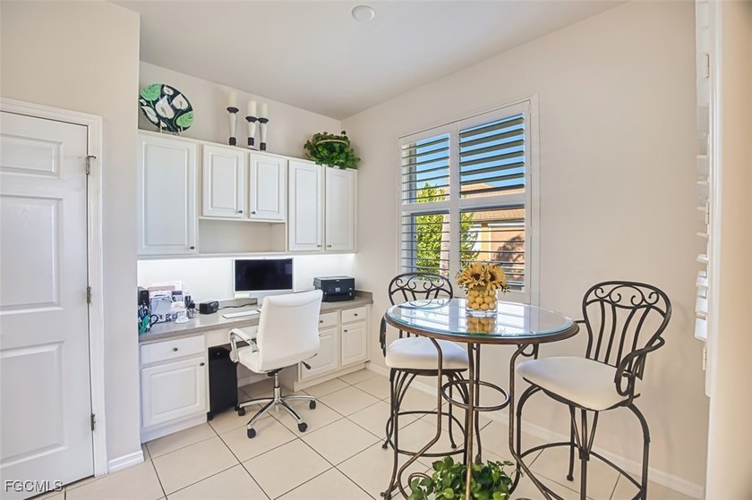 Welcome Home to REFLECTION LAKES - 3 BED | 2 BATH | COACH HOME | - photo 15