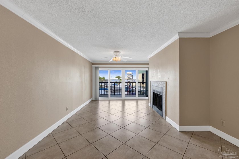 Waterfront condo in Perdido Key! Fabulous views overlooking the - photo 5