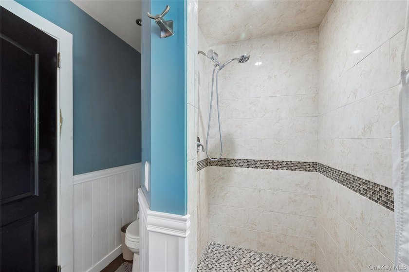 Welcome to the remarkable 1210 Hyman Ave, Bayshore NY, 11706 - photo 17
