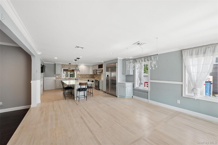 Welcome to the remarkable 1210 Hyman Ave, Bayshore NY, 11706 - photo 25