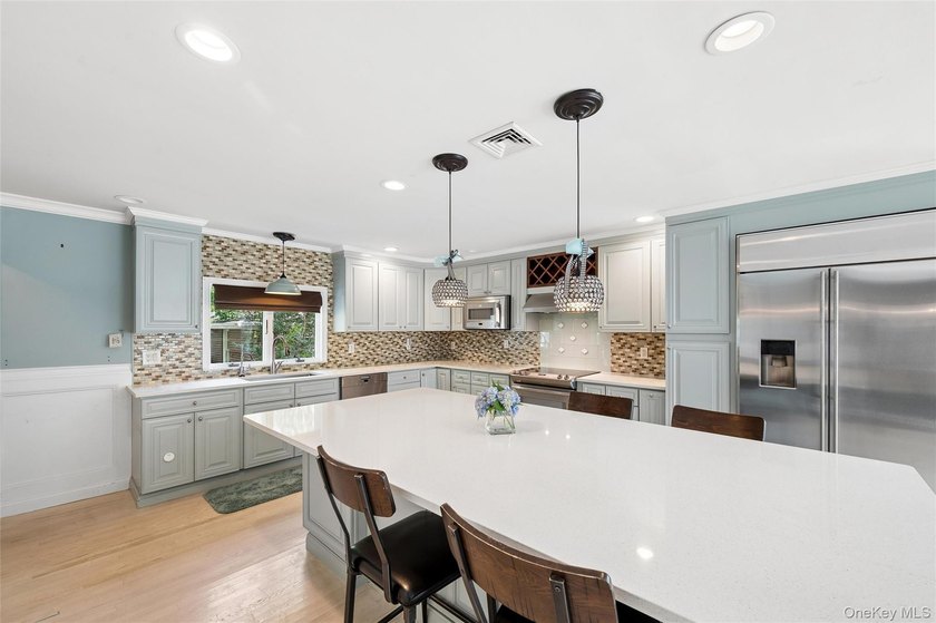 Welcome to the remarkable 1210 Hyman Ave, Bayshore NY, 11706 - photo 27