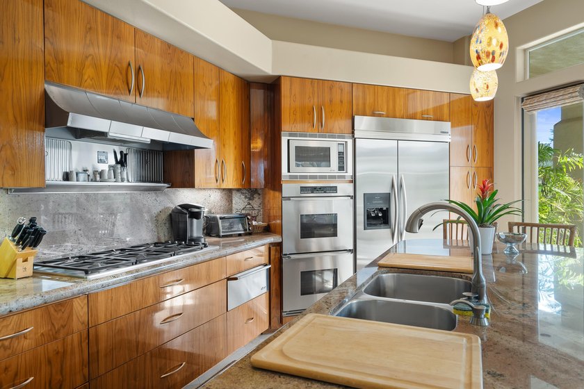 A beautiful home on a fabulous expansive south facing lot with - photo 32