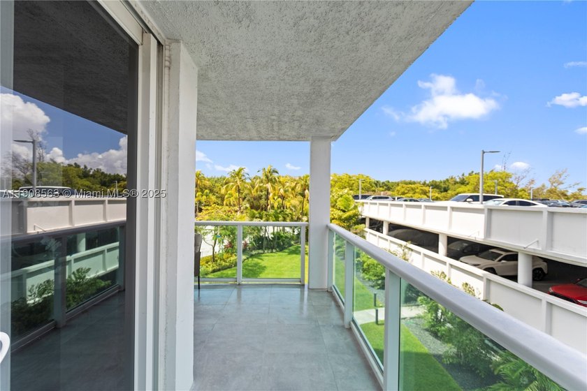 Exceptional Fully Remodeled Condo! . 2 Bedroom and 2 Bathroom - photo 41