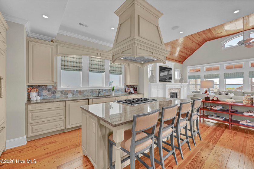 Welcome to True North, an exceptional custom coastal residence - photo 11
