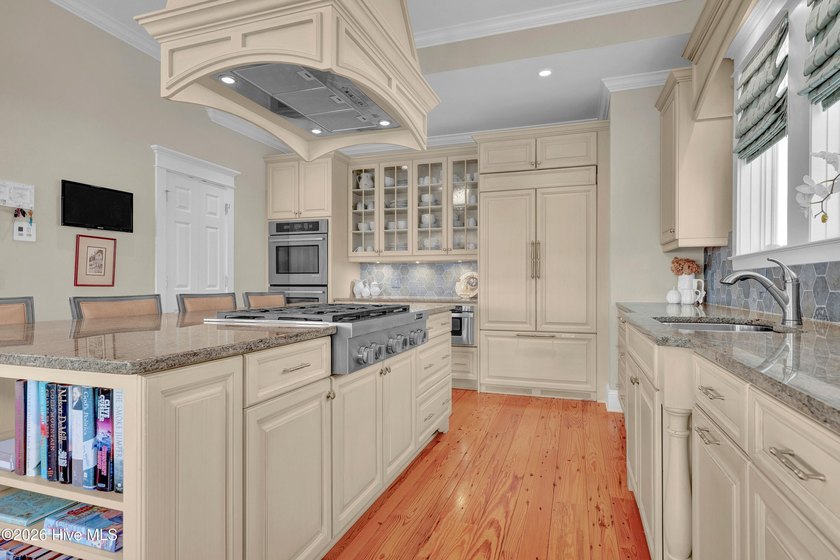 Welcome to True North, an exceptional custom coastal residence - photo 12