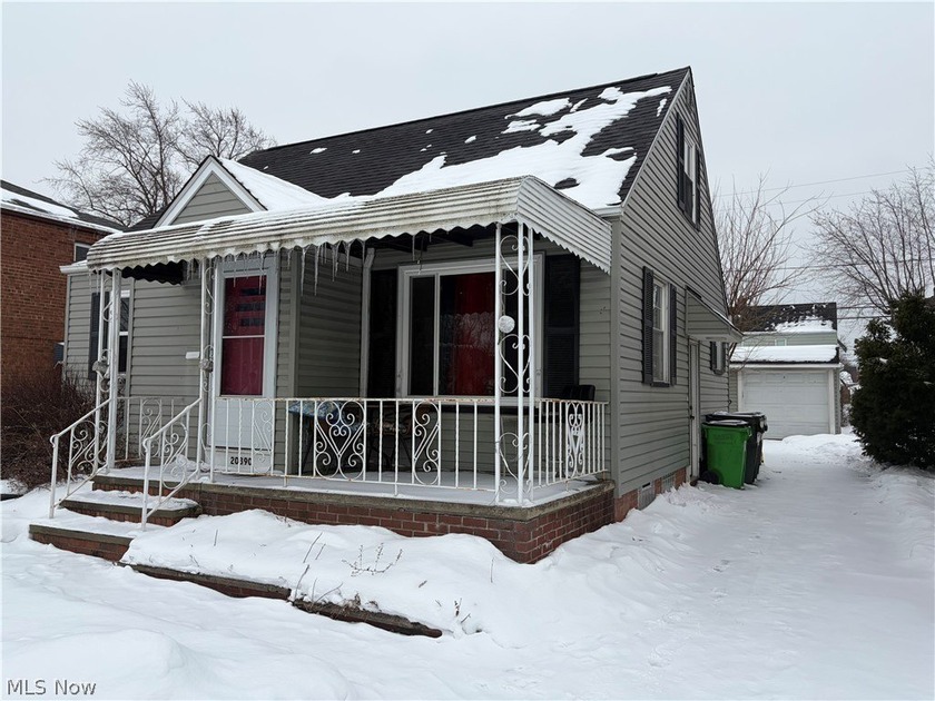 Short Sale. AS-IS - photo 2