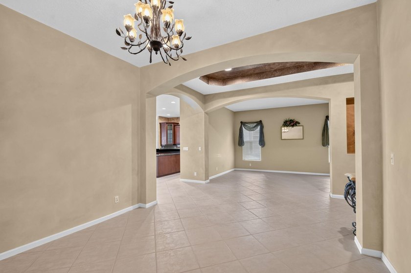 Welcome to one of Palm Beach County's most desirable gated - photo 12