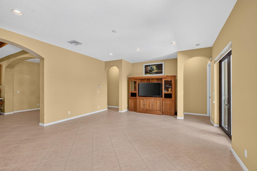 Welcome to one of Palm Beach County's most desirable gated - photo 27