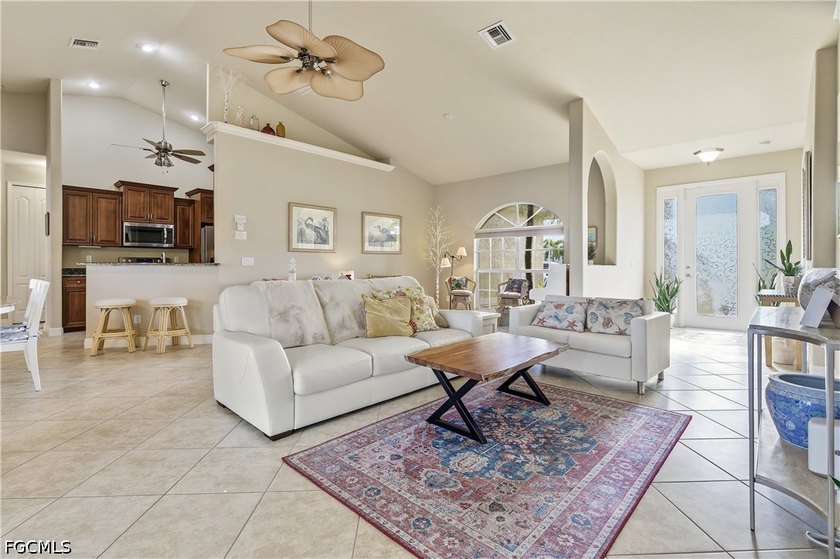 Just Reduced! Don't miss this outstanding 4 Bed / 2 Bath Gulf - photo 28
