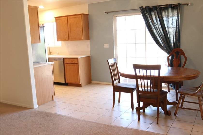 Outstanding stick-built home on 1.18 corner lot in beautiful - photo 32
