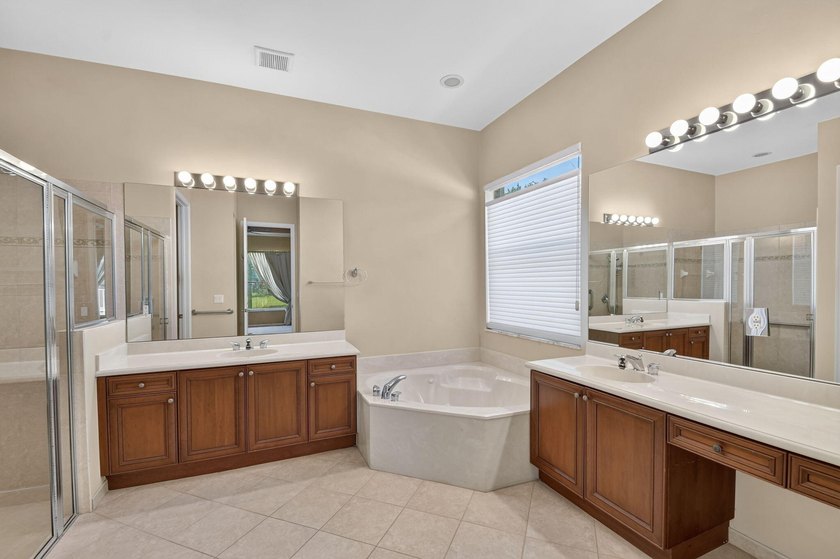 Welcome to one of Palm Beach County's most desirable gated - photo 39