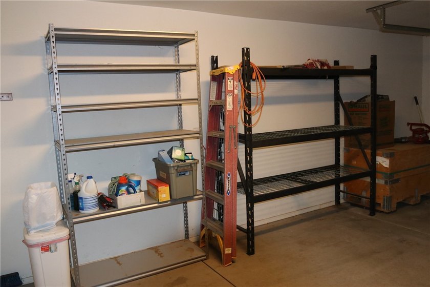 Outstanding stick-built home on 1.18 corner lot in beautiful - photo 50
