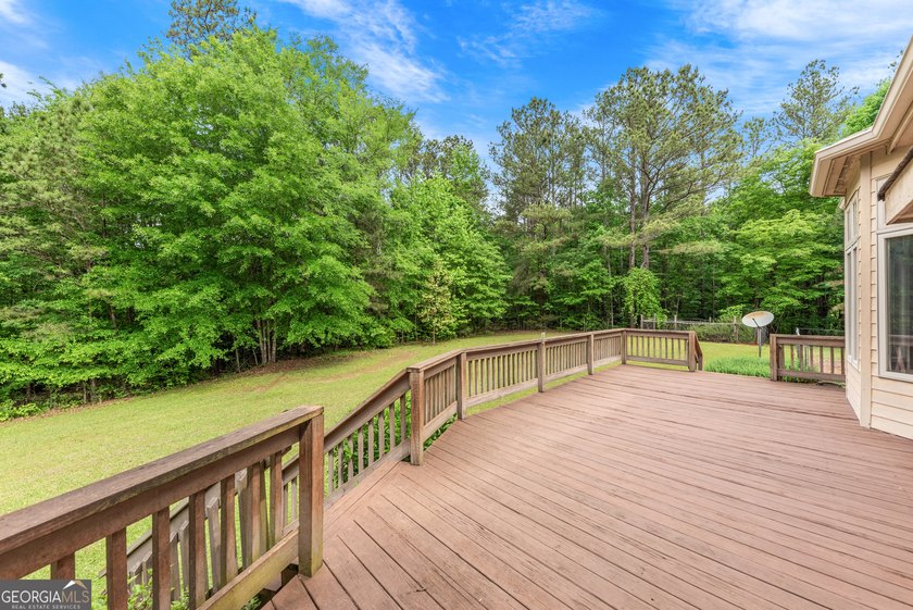 Set on 25 beautiful acres in the heart of Madison, GA, this - photo 36