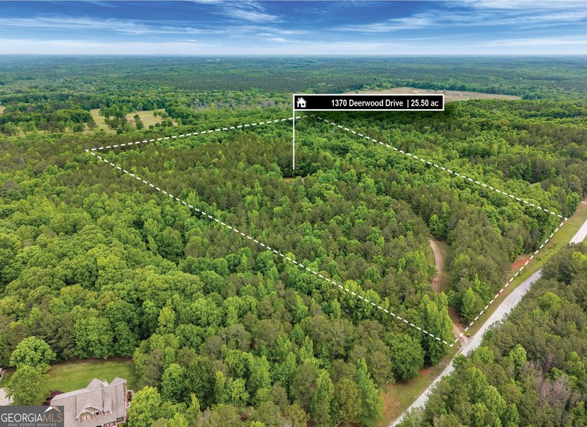 Set on 25 beautiful acres in the heart of Madison, GA, this - photo 42