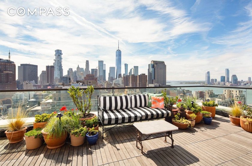 Penthouse A at 570 Broome Street presents a rare opportunity to - photo 6