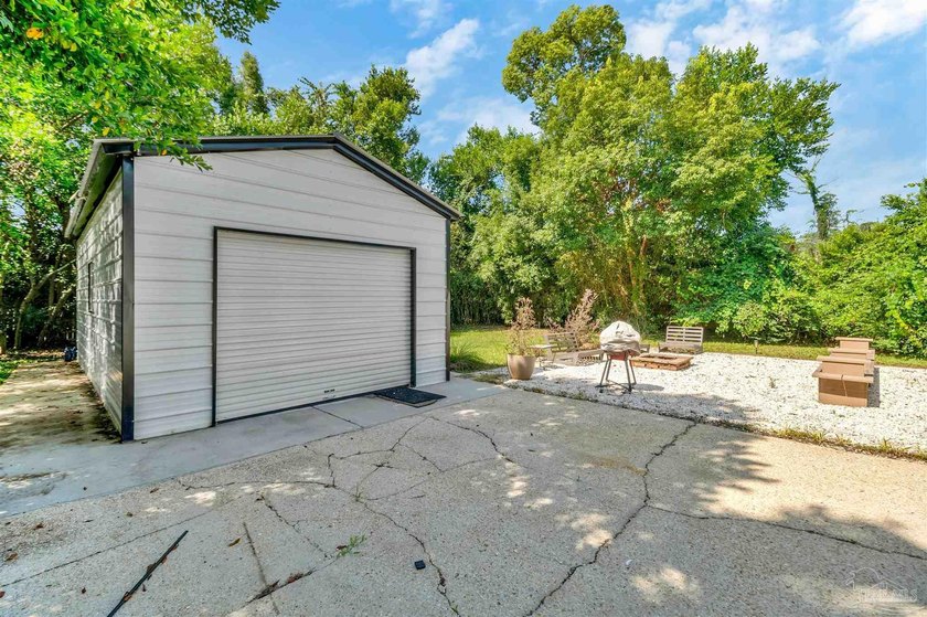 Welcome to 1541 E. Jordan Street, a beautifully updated - photo 8