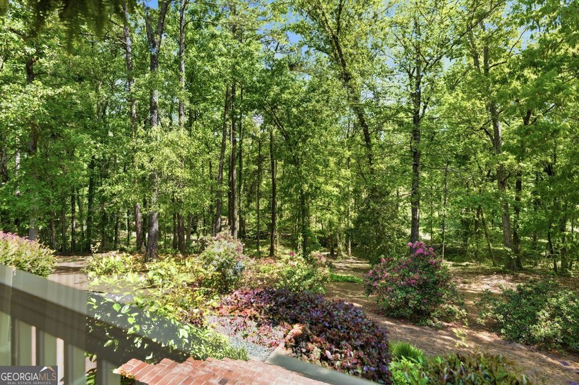 Private 13-Acre Equestrian Estate - Luxury Hobby Farm Retreat - photo 13
