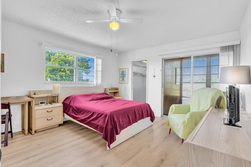 Discover comfortable living in this thoughtfully appointed - photo 16